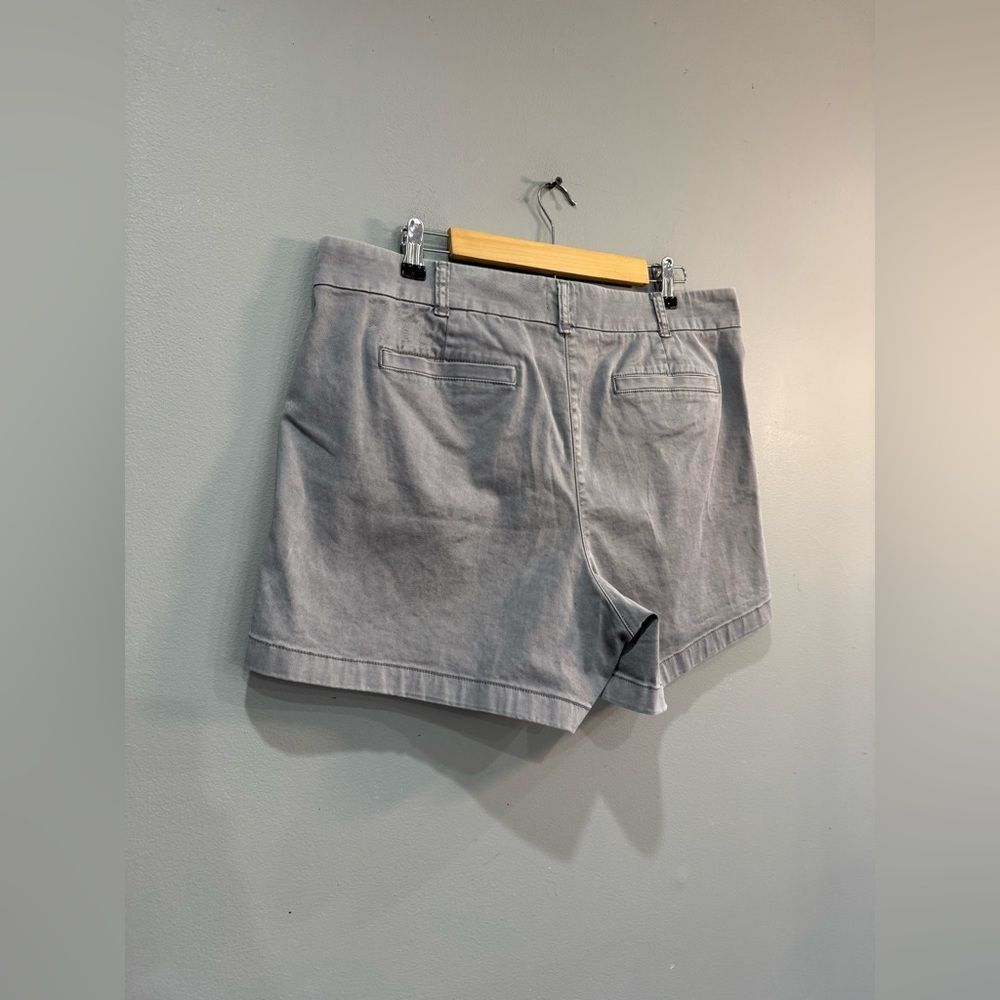 Gray J. Crew 4” Inseam Cotton Shorts Size 16 EUC - Picture 4 of 5